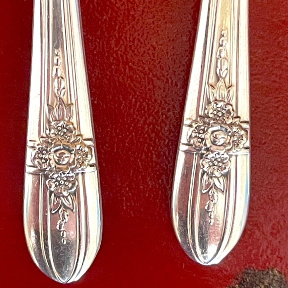 Double Plated Vintage W.M. Rogers MFG. CO - Picture 3 of 6